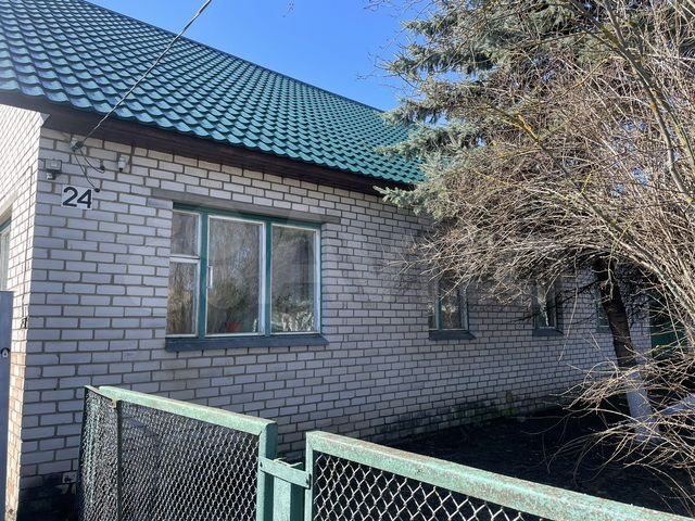 Дом 192,2 м² на участке 10 сот.