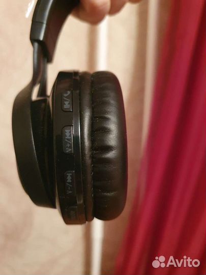 Беспроводные наушники