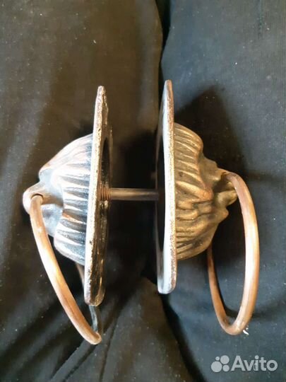 Декоративная дверная ручка