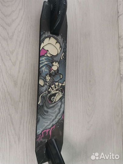 Трюковой самокат новый