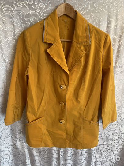Пиджак женский 46 48