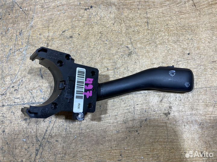 Переключатель дворников Volkswagen Golf 4 Арт 497