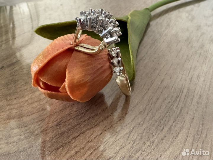 Комплект бриллиантовый кольцо серьги