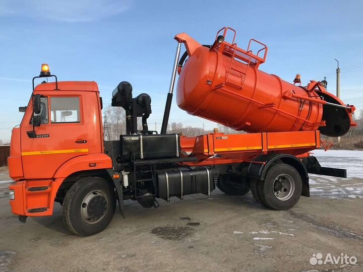 Водитель Илососа с опытом-вахта 15/15-проживание