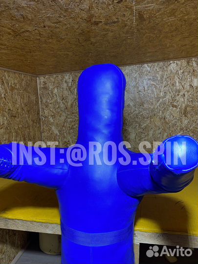 Манекен для борьбы синий