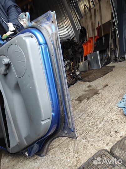 Дверь задняя левая Шевроле Лачетти