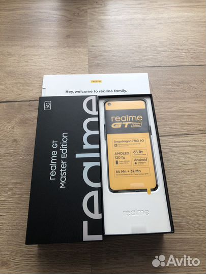 Смартфон Realme GT