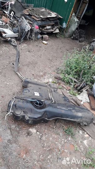 Топливный бак Volkswagen Polo Sedan