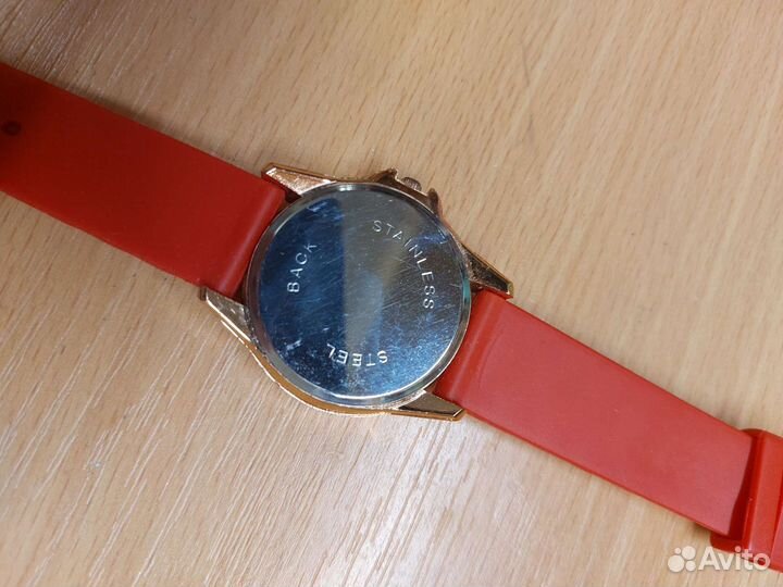 Часы наручные WoMaGe