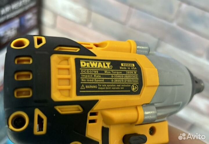 Гайковерт dewalt