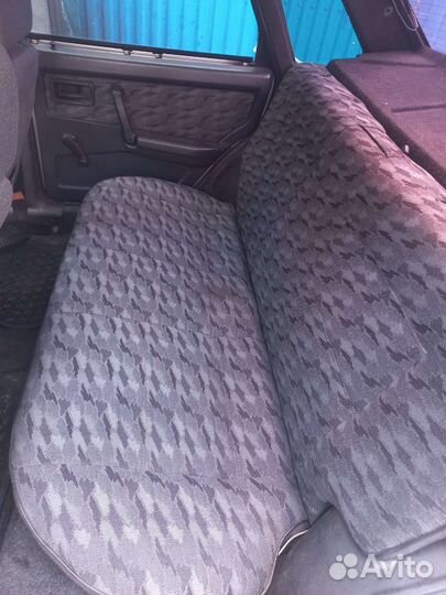 ВАЗ 21099 1.6 МТ, 2000, 318 736 км