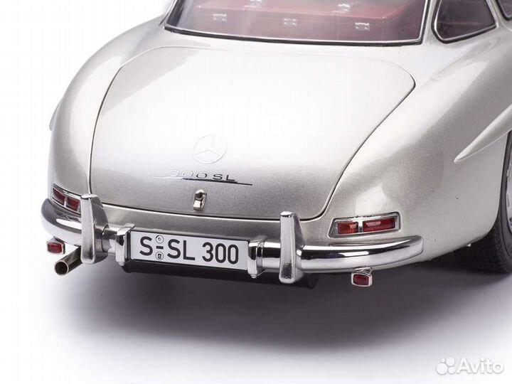 1/12 Модель Mercedes- Benz 300 sl “Gullwing”