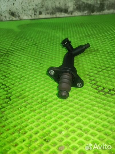 Рабочий цилиндр сцепления Volkswagen Polo