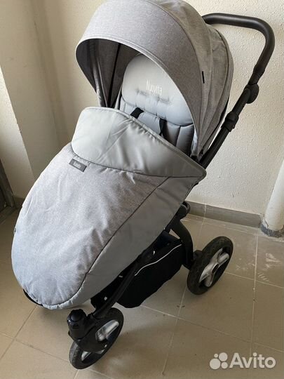 Коляска прогулочная