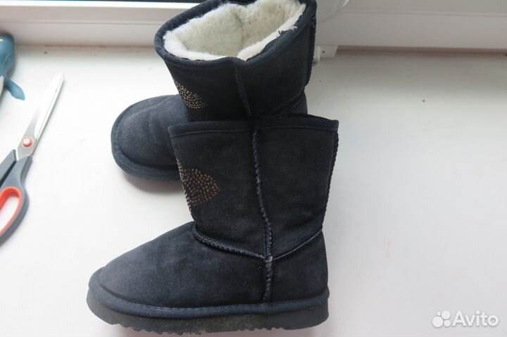 Сапожки- угги почти новые