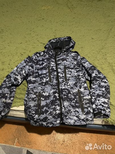 Куртка,ветровка