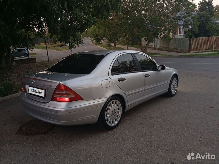 Mercedes-Benz C-класс 1.8 МТ, 2002, 280 000 км