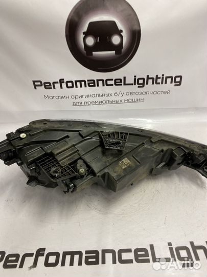 Фарa левая Audi A3 8Y LED