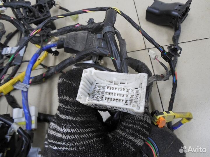 Проводка (коса) Solaris 2010-2017