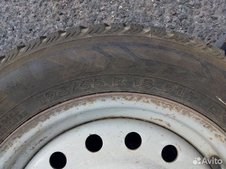 R15 Nokian Tyres Hakkapeliitta 2 195/65, PCD 5x98 DIA 10