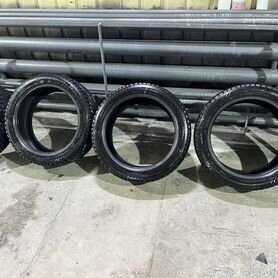 Gislaved Nord Frost 200 235/45 R18