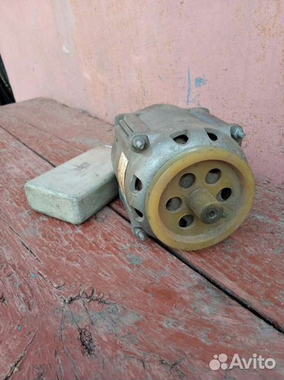 Электродвигатель