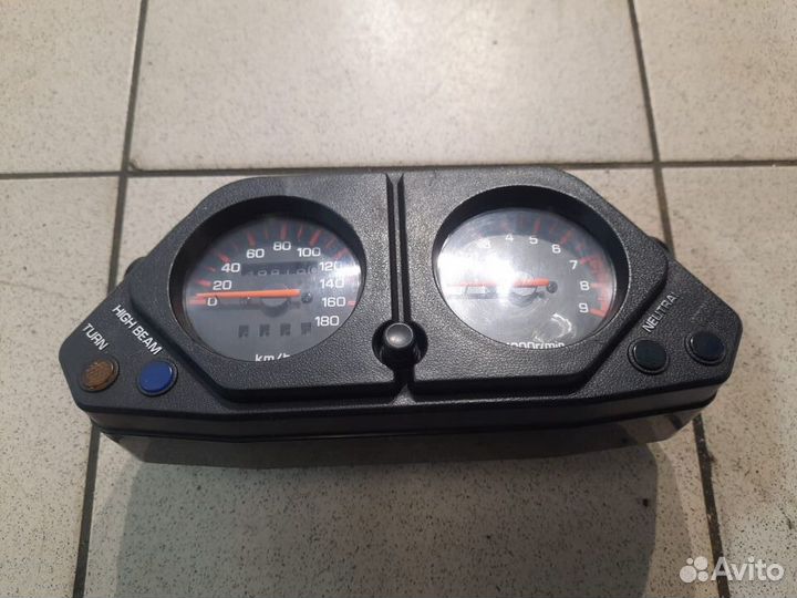 Приборная панель Yamaha XT600Z Tenere 1988