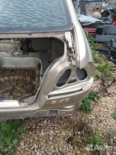 Крыло заднее правое Вольво S40