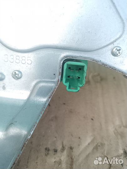 Моторчик стекло-теля задний Pajero Sport 2 09-12 г