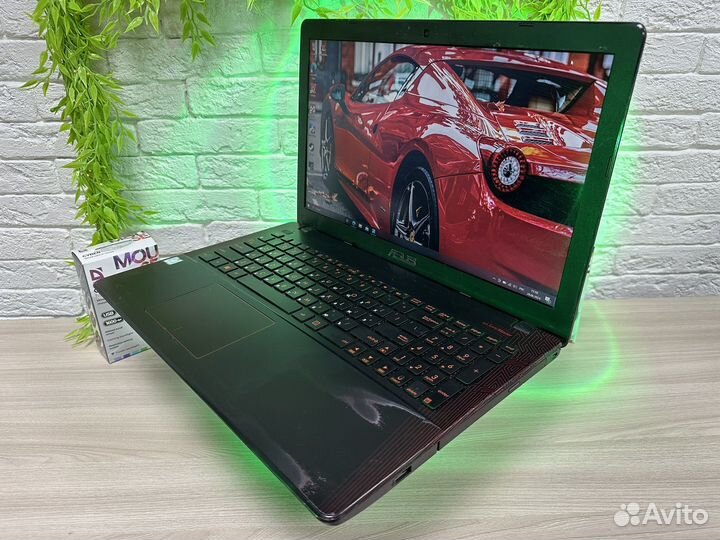 Игровой ноутбук Asus i7/8GB/SSD/500GB
