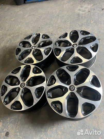 Диски Renault R17 5/114.3 Оригинал