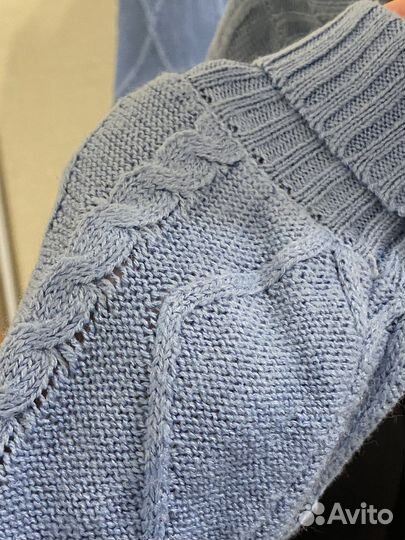 Свитер женский