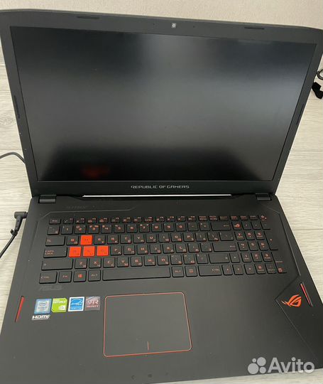 Ноутбук Asus 17.3