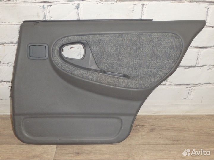 Обшивка двери задней правой Nexia Нексия N100