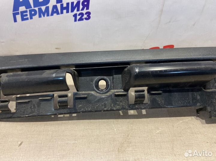 Кронштейн бампера задний Bmw 120 E87 N46B20B 2007