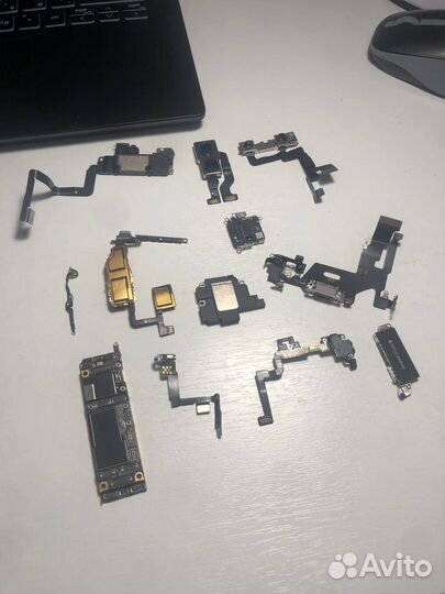 Запчасти для Apple iPhone 11