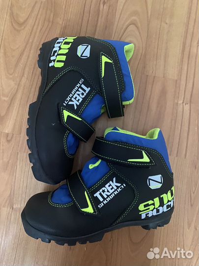 Лыжные ботинки