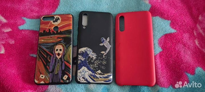 Чехлы на телефон