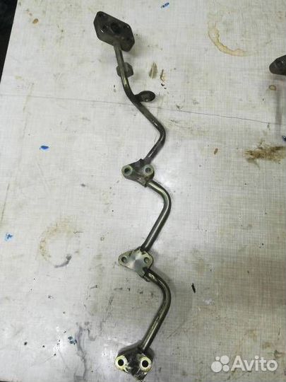 Трубка топливная на форсунки Nissan Cedric HY34