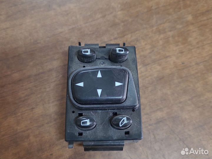 Блок управления зеркалами Mercedes-Benz S-Class