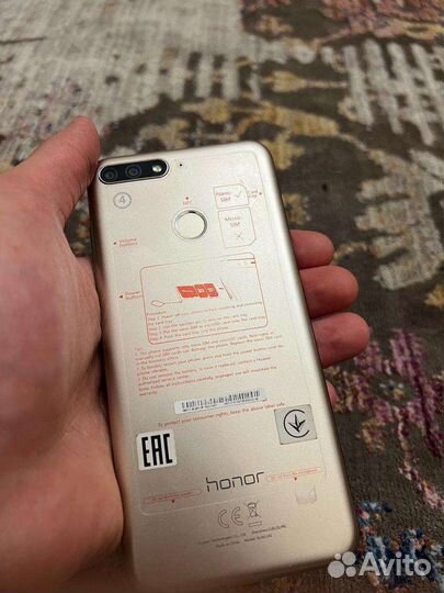 Honor 7c