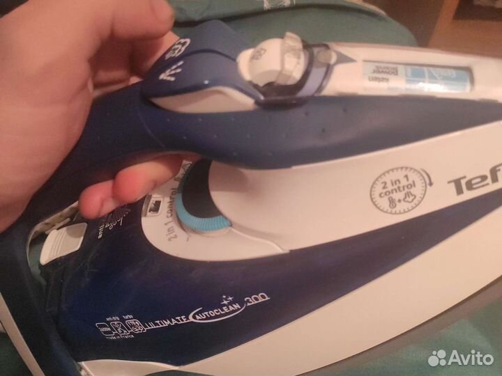 Утюг с парогенератором tefal