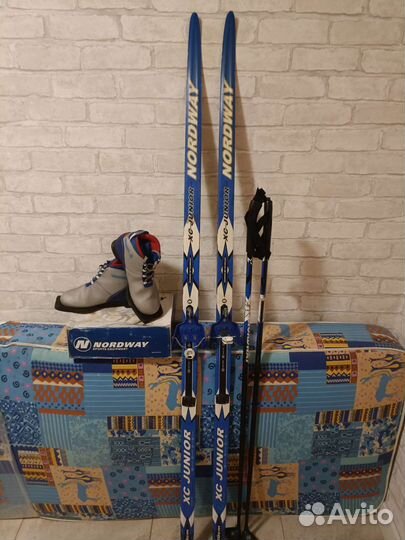 Лыжи беговые 160, лыжные ботинки 35р Nordway комл