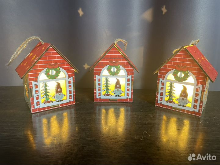 Новогодник игрушки