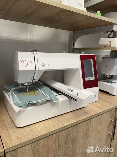 Вышивальная машина Elna 830L