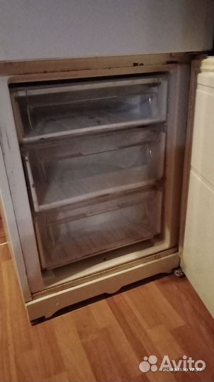 Холодильник бу