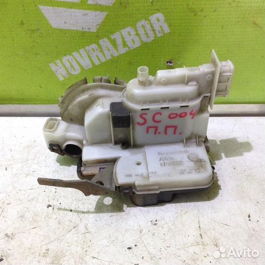 Замок двери передней правой Сеат Кордоба