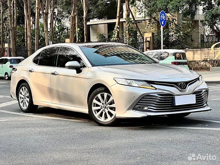Toyota Camry 2.0 CVT, 2021, 20 000 км