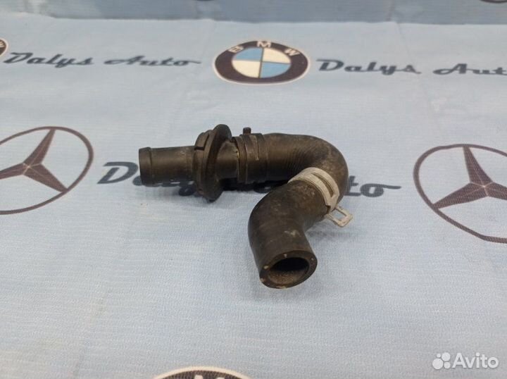 Патрубок отопителя Mercedes-Benz E-Class W210