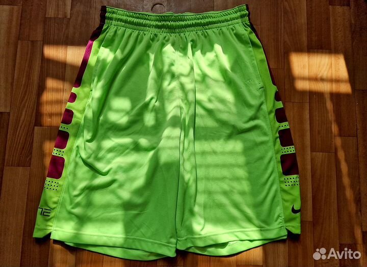 Баскетбольные шорты Nike Elite Stripe